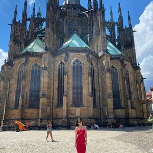 Meet your Posher, Nikki